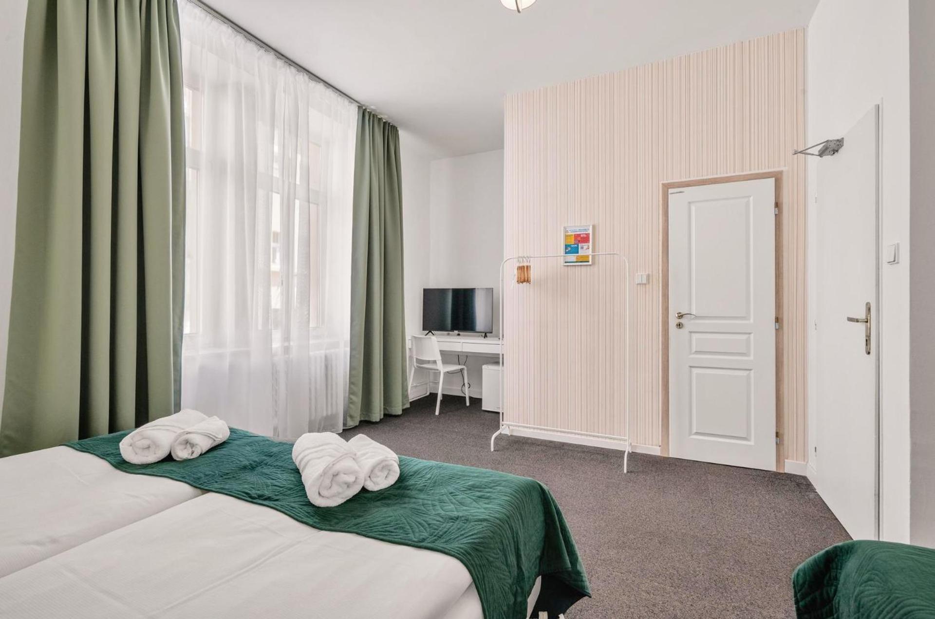 Hotel Elisabeth Old Town 3*