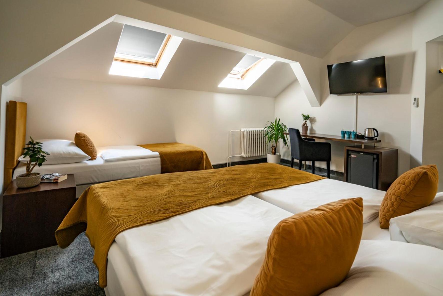 Hotel Elisabeth Old Town