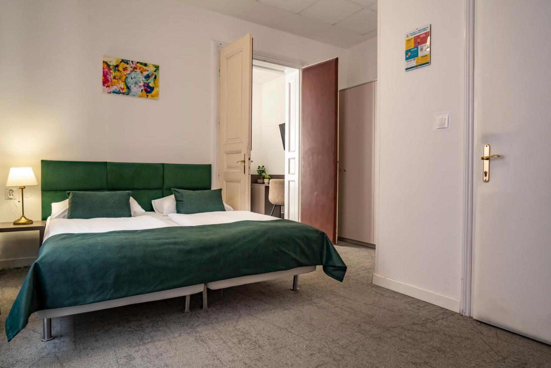 Hotel Elisabeth Old Town